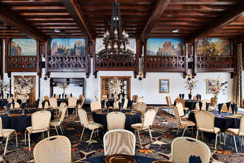 בית מלון כפרי Alex Johnson Rapid City Curio Collection By Hilton