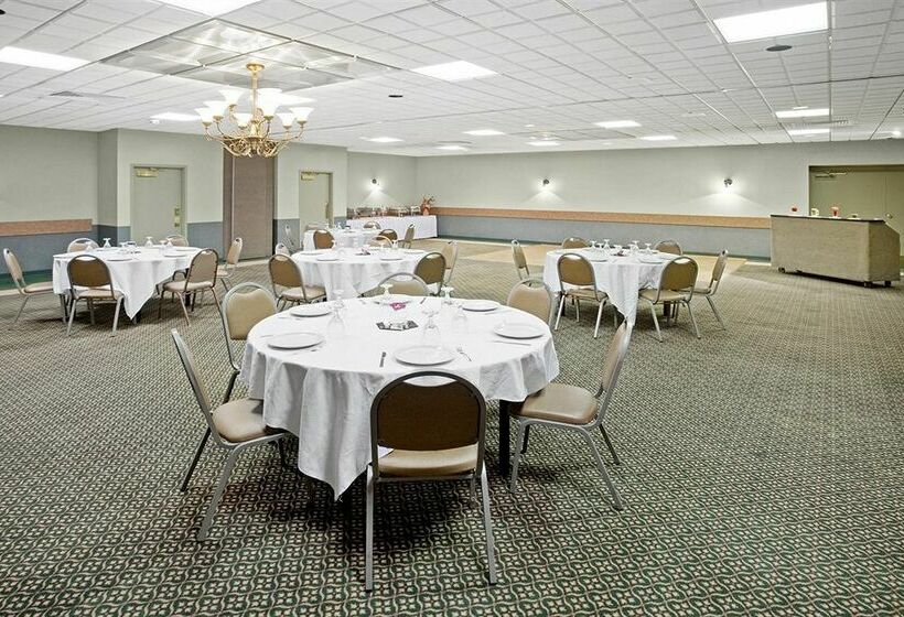 فندق Americas Best Value Inn Saginaw South