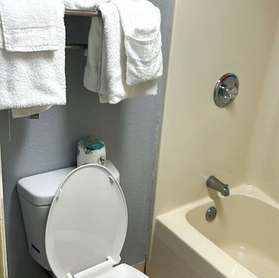 فندق Travelodge By Wyndham Salisbury Md