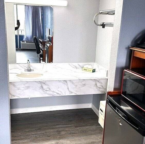 فندق Travelodge By Wyndham Salisbury Md