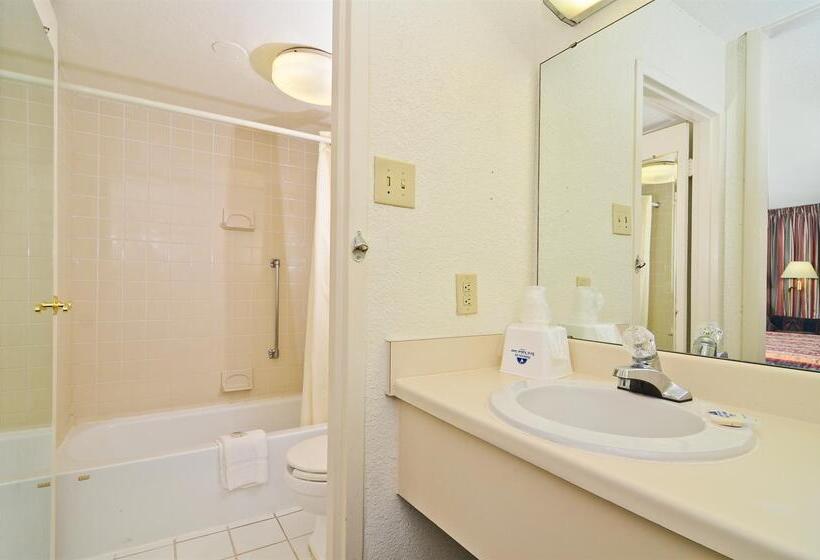 ホテル Americas Best Value Inn Wilson