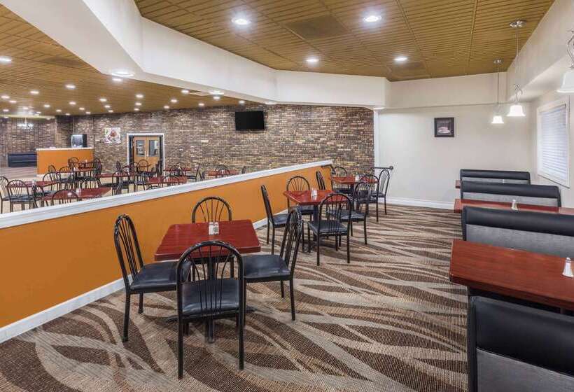 فندق Americinn By Wyndham Janesville