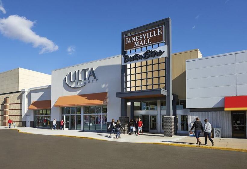 فندق Americinn By Wyndham Janesville