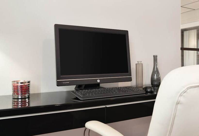 فندق Americinn By Wyndham Janesville