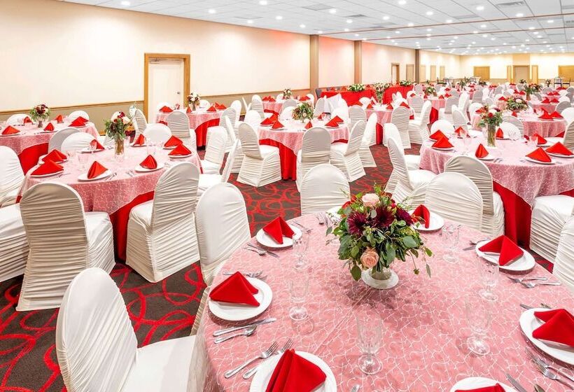 فندق Americinn By Wyndham Janesville