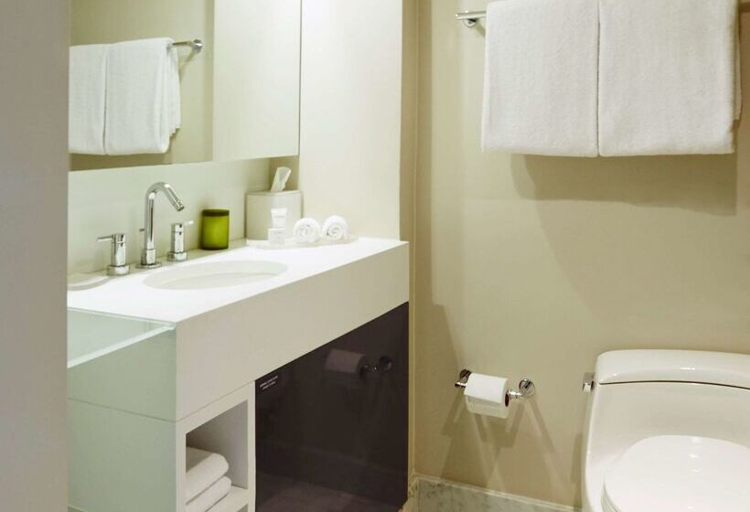 هتل Andaz West Hollywood, By Hyatt