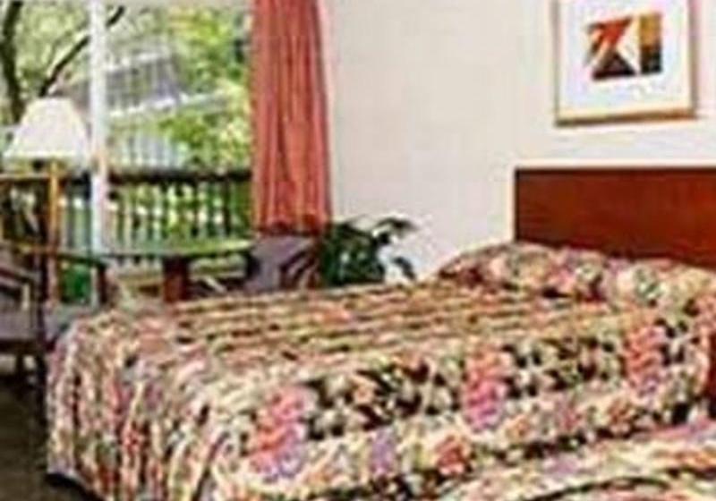 ホテル Avant on Market Street