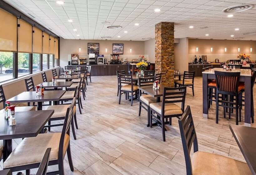 בית מלון כפרי Best Western Fairfax City