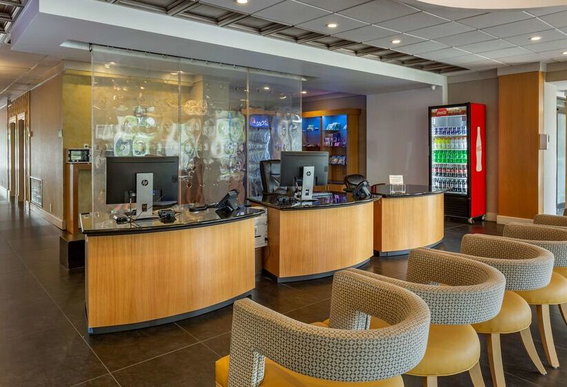 호텔 Best Western Plus University Inn