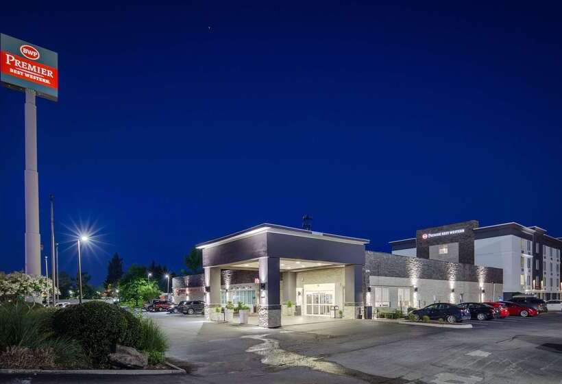 Отель Best Western Premier Richmond City Gateway