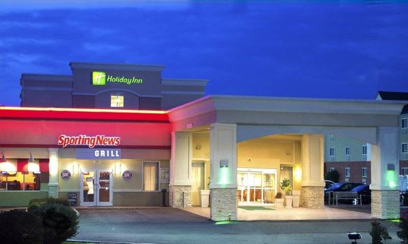 Отель Best Western Premier Richmond City Gateway