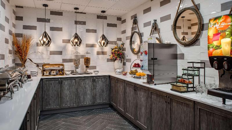 酒店 Best Western Premier Richmond City Gateway