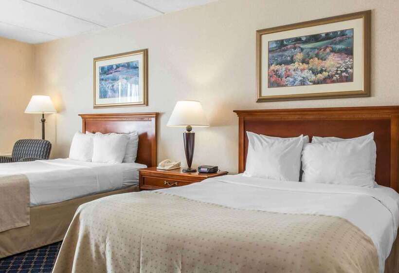 Clarion Hotel & Conference Center