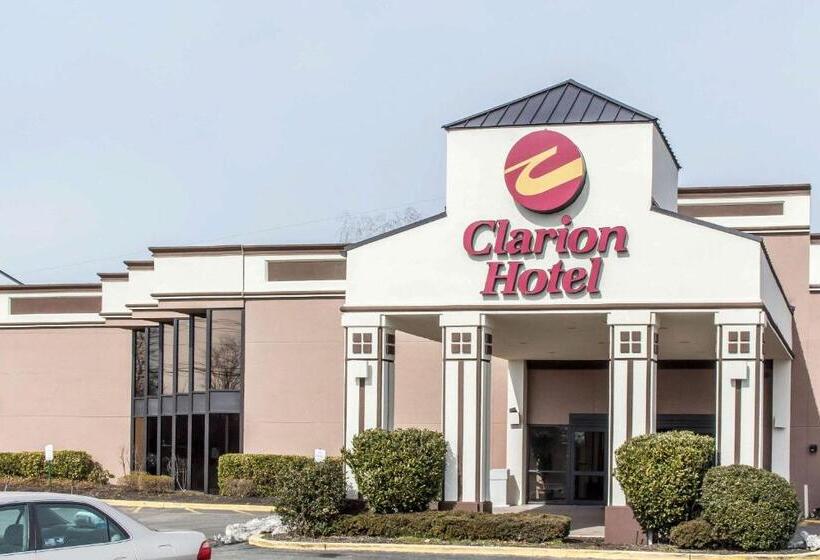 Clarion Hotel & Conference Center