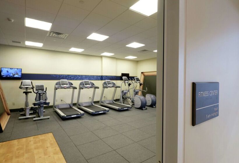 ホテル Hampton Inn Green Bay Downtown