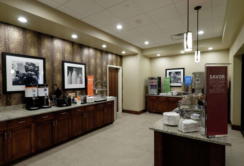 ホテル Hampton Inn Green Bay Downtown