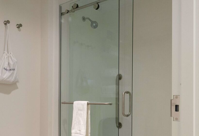 ホテル Hampton Inn Green Bay Downtown