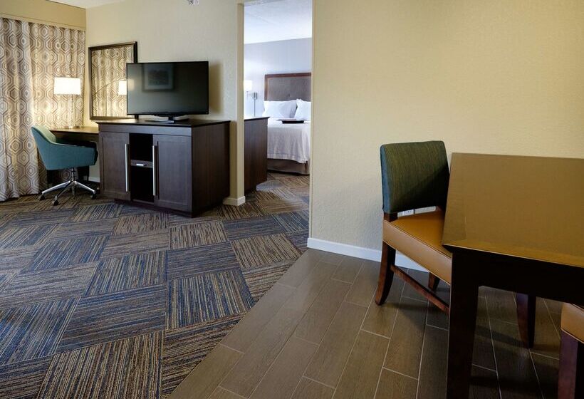 ホテル Hampton Inn Green Bay Downtown