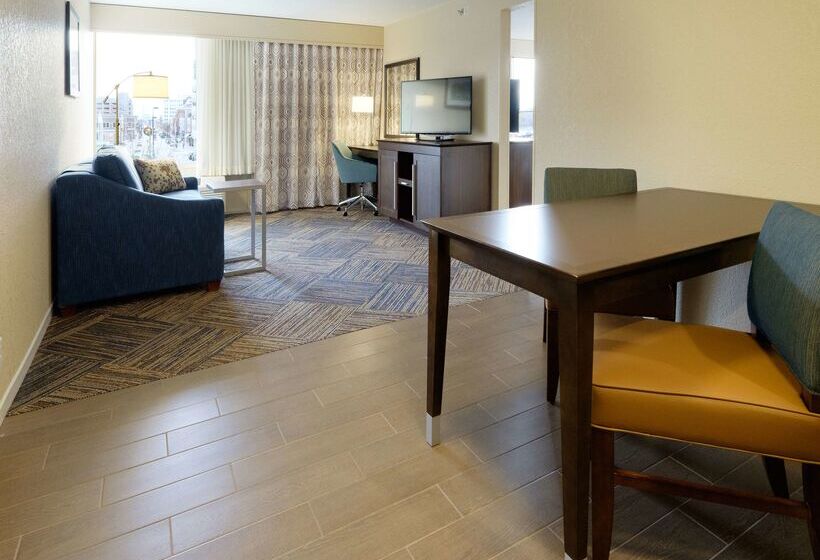 ホテル Hampton Inn Green Bay Downtown