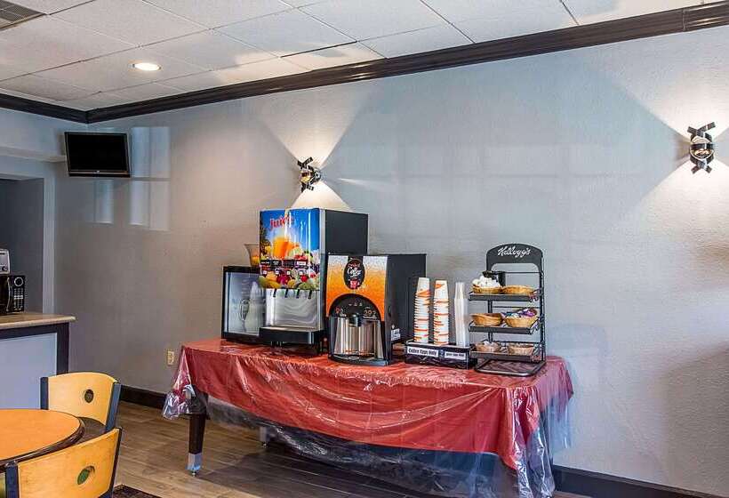 فندق Clarion Inn Columbia Airport