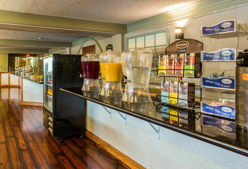 호텔 Clarion Modesto