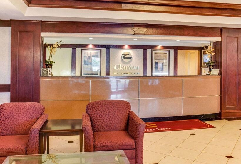 ホテル Clarion Inn