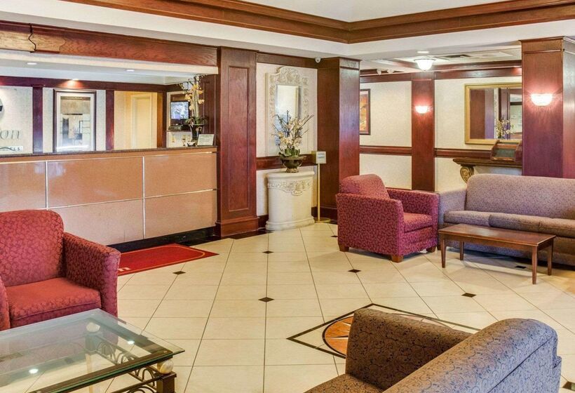 ホテル Clarion Inn