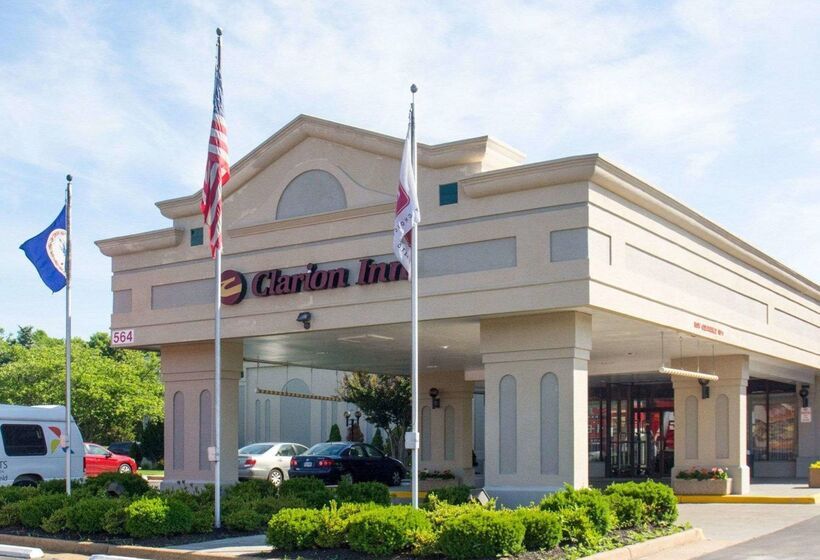 ホテル Clarion Inn