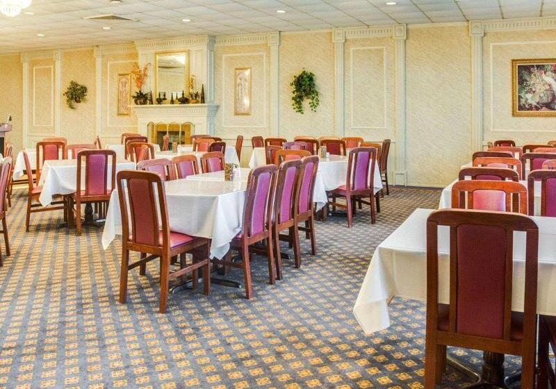 ホテル Clarion Inn