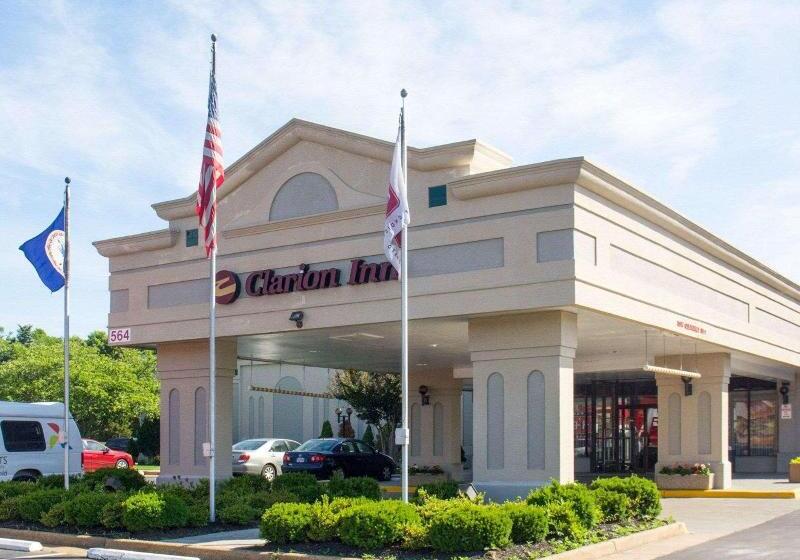 ホテル Clarion Inn