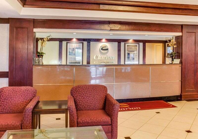 ホテル Clarion Inn