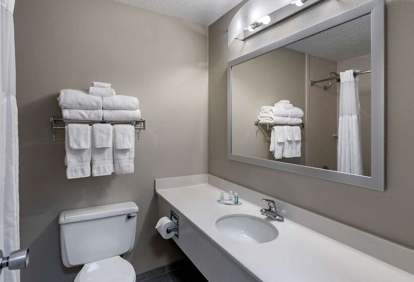 בית מלון כפרי Clarion Inn Sheffield Muscle Shoals