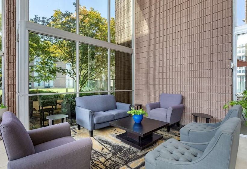 בית מלון כפרי Clarion Inn Sheffield Muscle Shoals