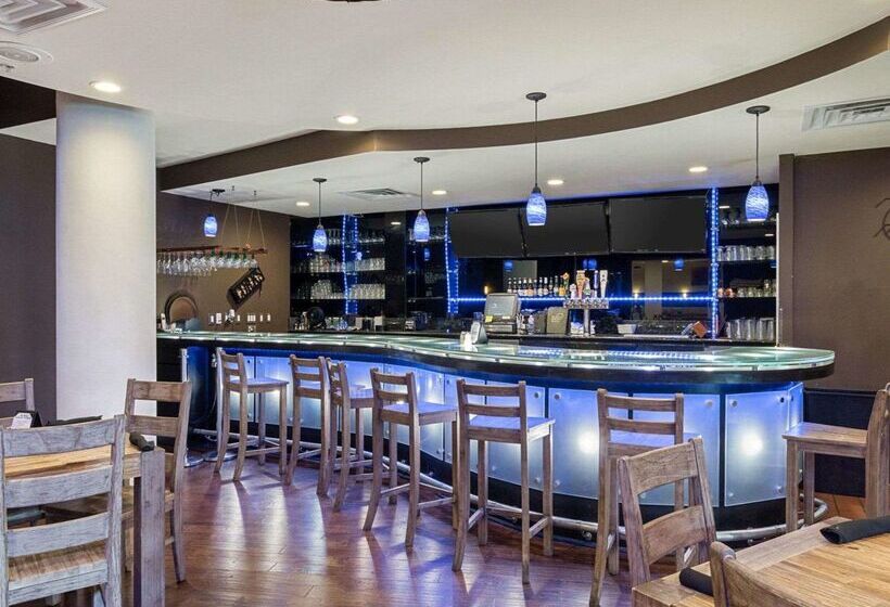 Clarion Hotel San Angelo Near Convention Center