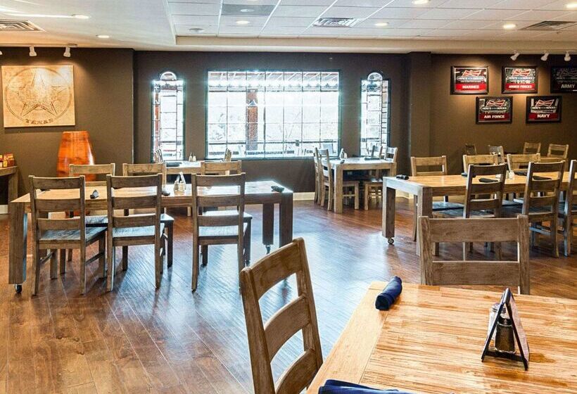 Clarion Hotel San Angelo Near Convention Center