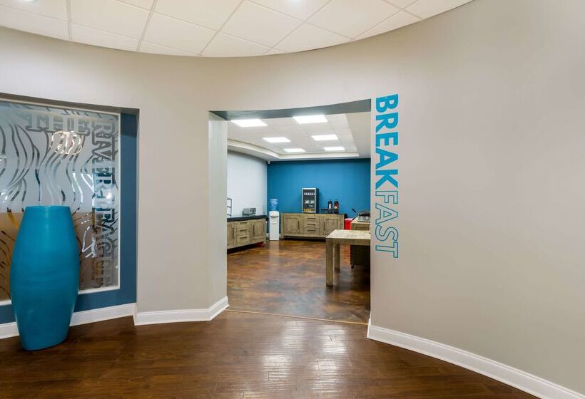 Clarion Hotel San Angelo Near Convention Center