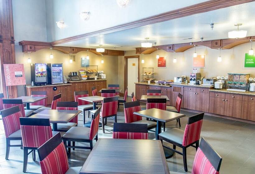 فندق Comfort Inn & Suites Springfield I 44