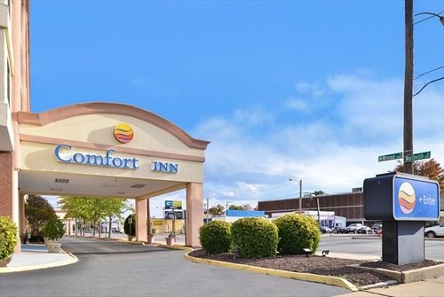 ホテル Quality Inn & Suites