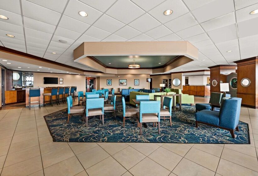 فندق Comfort Inn On The Ocean