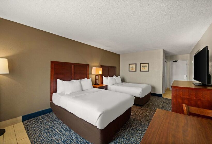 فندق Comfort Inn On The Ocean