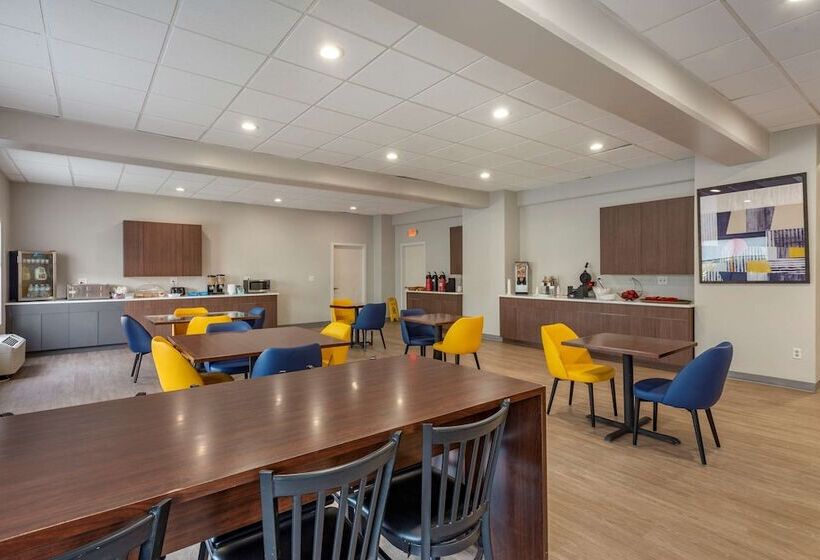 فندق Comfort Inn Philadelphia International Airport West