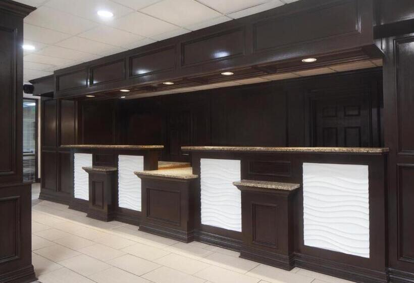 هتل Holiday Inn Corpus Christi Arpt & Conf Ctr, An Ihg