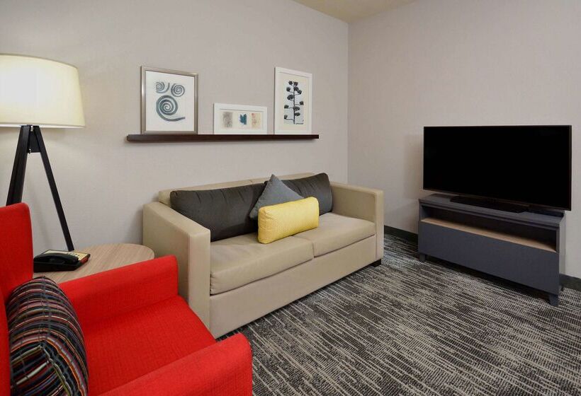 هتل Country Inn & Suites By Radisson, Asheville West Near Biltmore