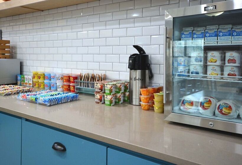 酒店 Country Inn & Suites By Radisson, Asheville West Near Biltmore