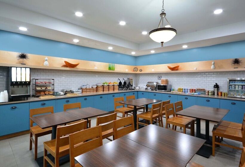 酒店 Country Inn & Suites By Radisson, Asheville West Near Biltmore