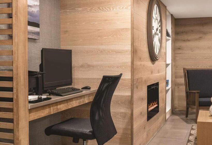 酒店 Country Inn & Suites By Radisson, Williamsburg East Busch Gardens , Va