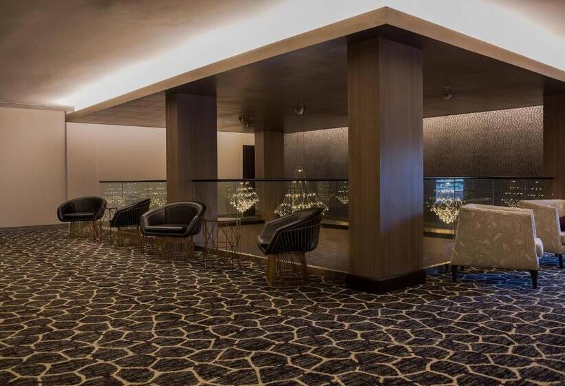 ホテル Courtyard By Marriott Bethesda Chevy Chase