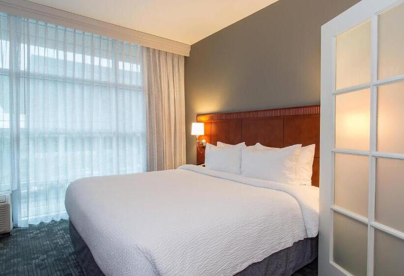 ホテル Courtyard Columbia Downtown At Usc