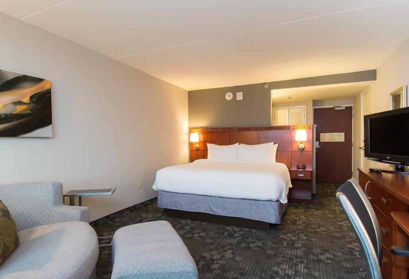 ホテル Courtyard Columbia Downtown At Usc