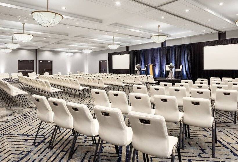 ホテル Courtyard By Marriott Minneapolis Downtown